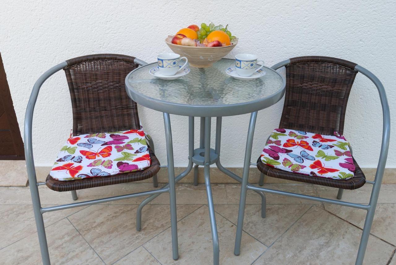 רוביני Weis Apartments חדר תמונה