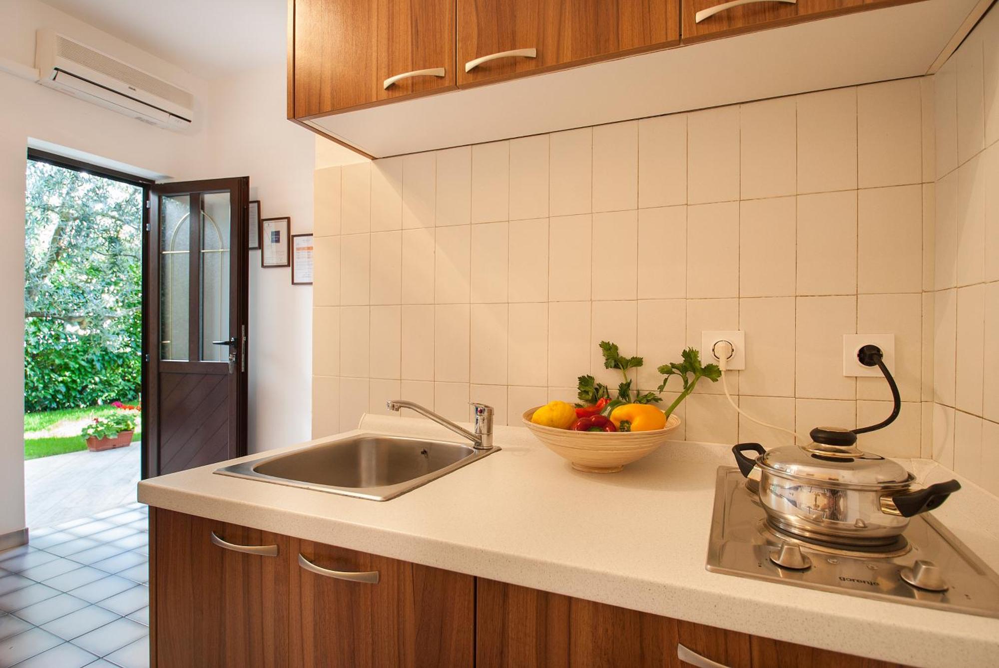 רוביני Weis Apartments חדר תמונה