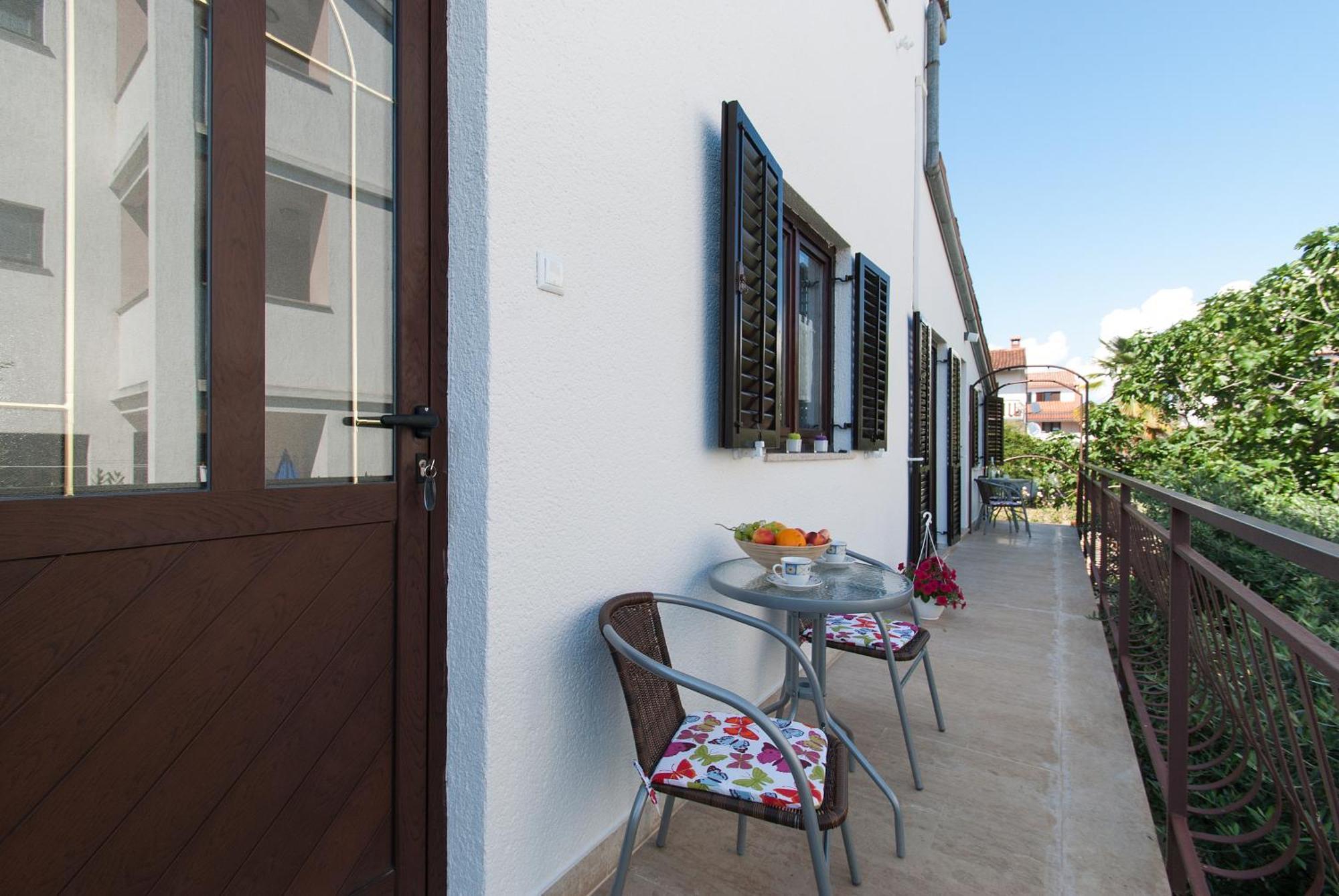 רוביני Weis Apartments חדר תמונה